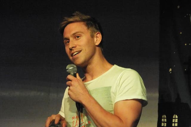 Russell Howard has been forced to deny that he has accepted an invitation to perform at an upcoming benefit gig for the Church of Scientology. 