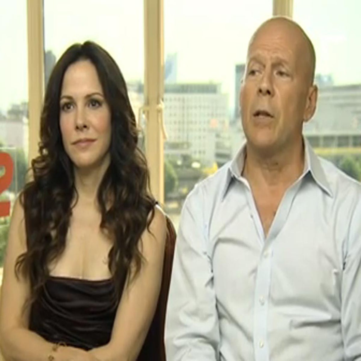 Bruce Willis flummoxed by Red 2 interview with co-star Mary Louise Parker