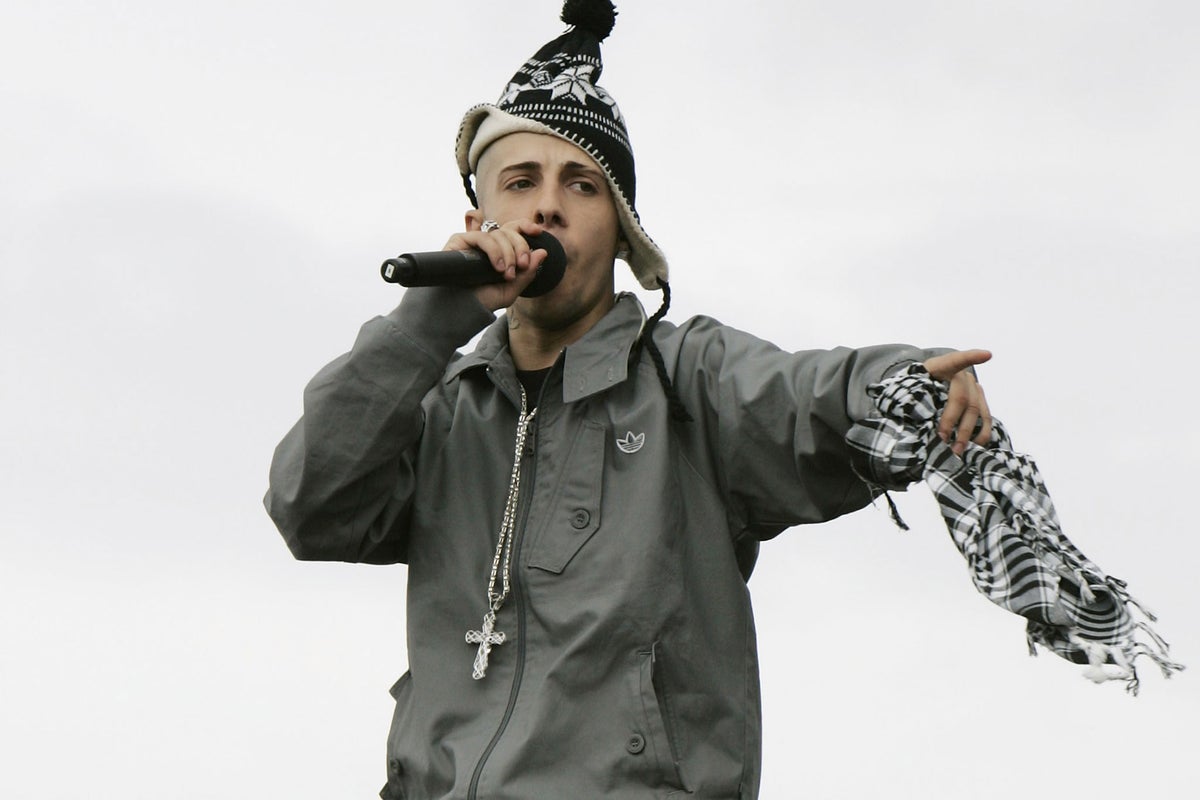 N-Dubz rapper 'recovering well' after being kicked in the face by horse ...