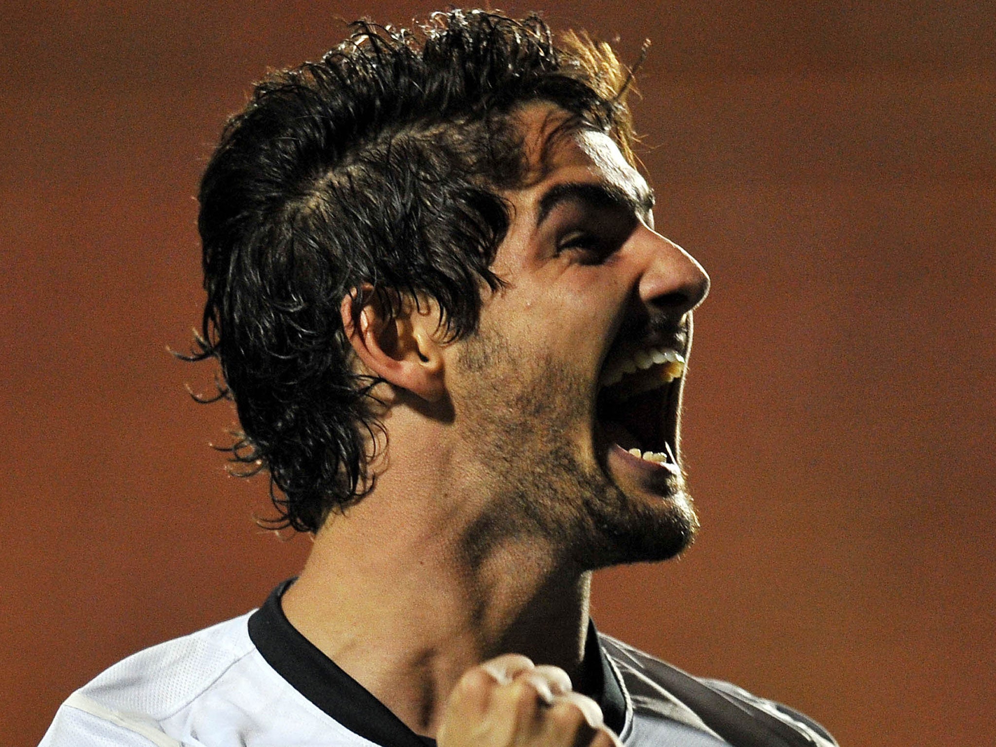 Alexandre Pato is likely to move to Italy, according to his agent