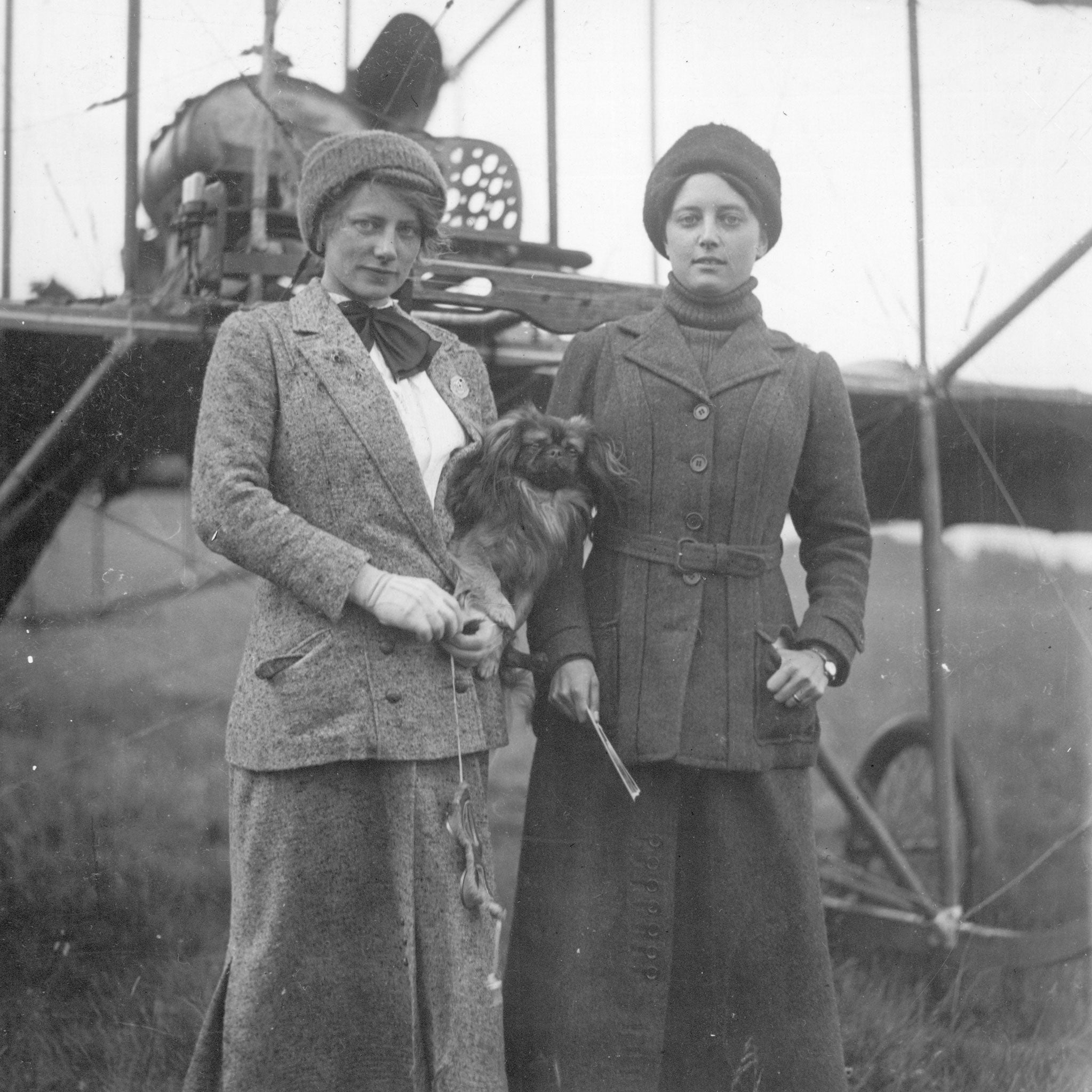 Cheridah de Beauvoir Stocks (on the left) at Hendon airshow (RAF Museum Archive)