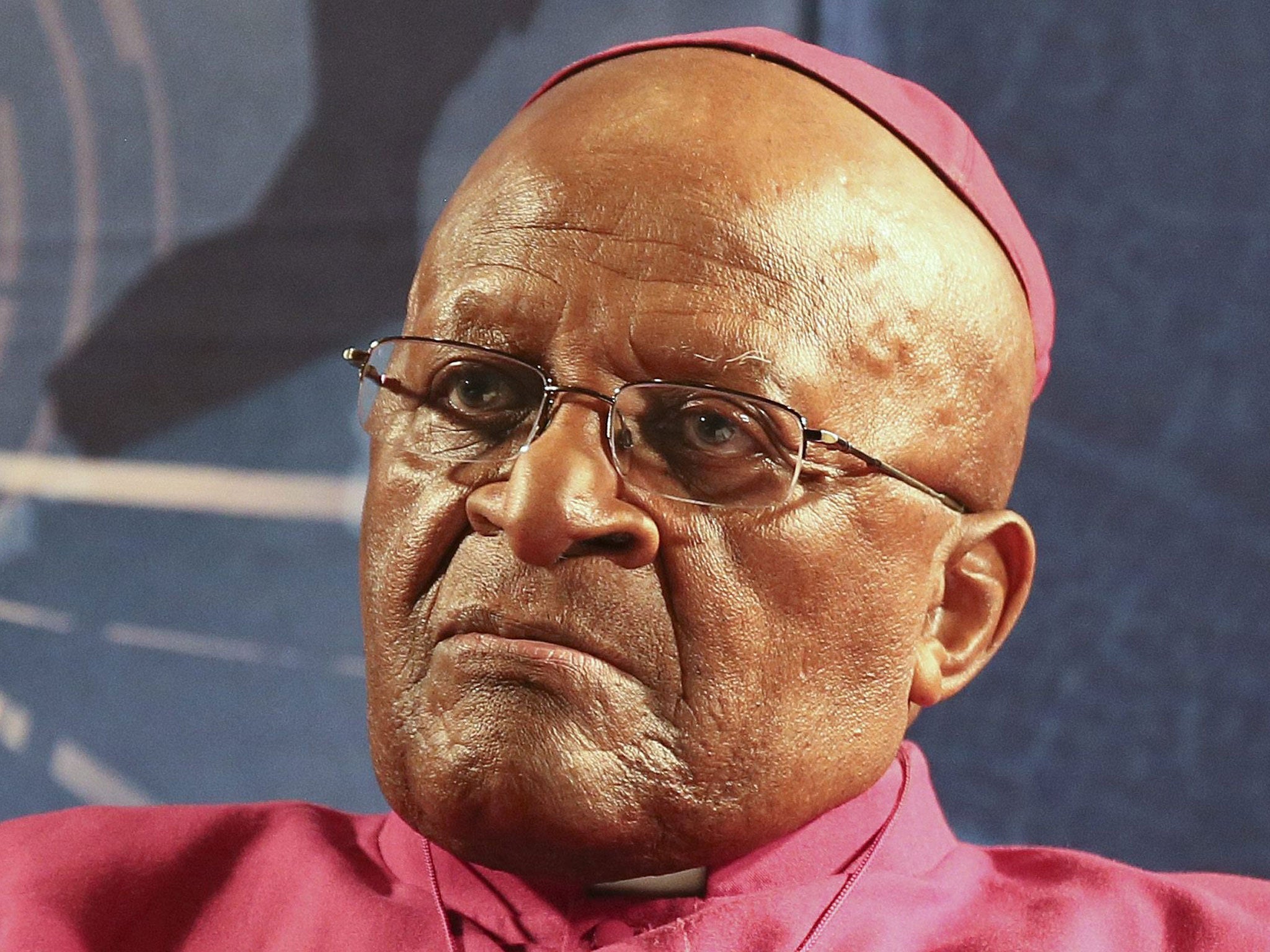 Desmond Tutu calls for "dignity for the dying"