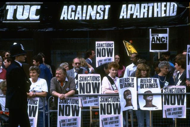 London 1986: Protesters call for sanctions against apartheid