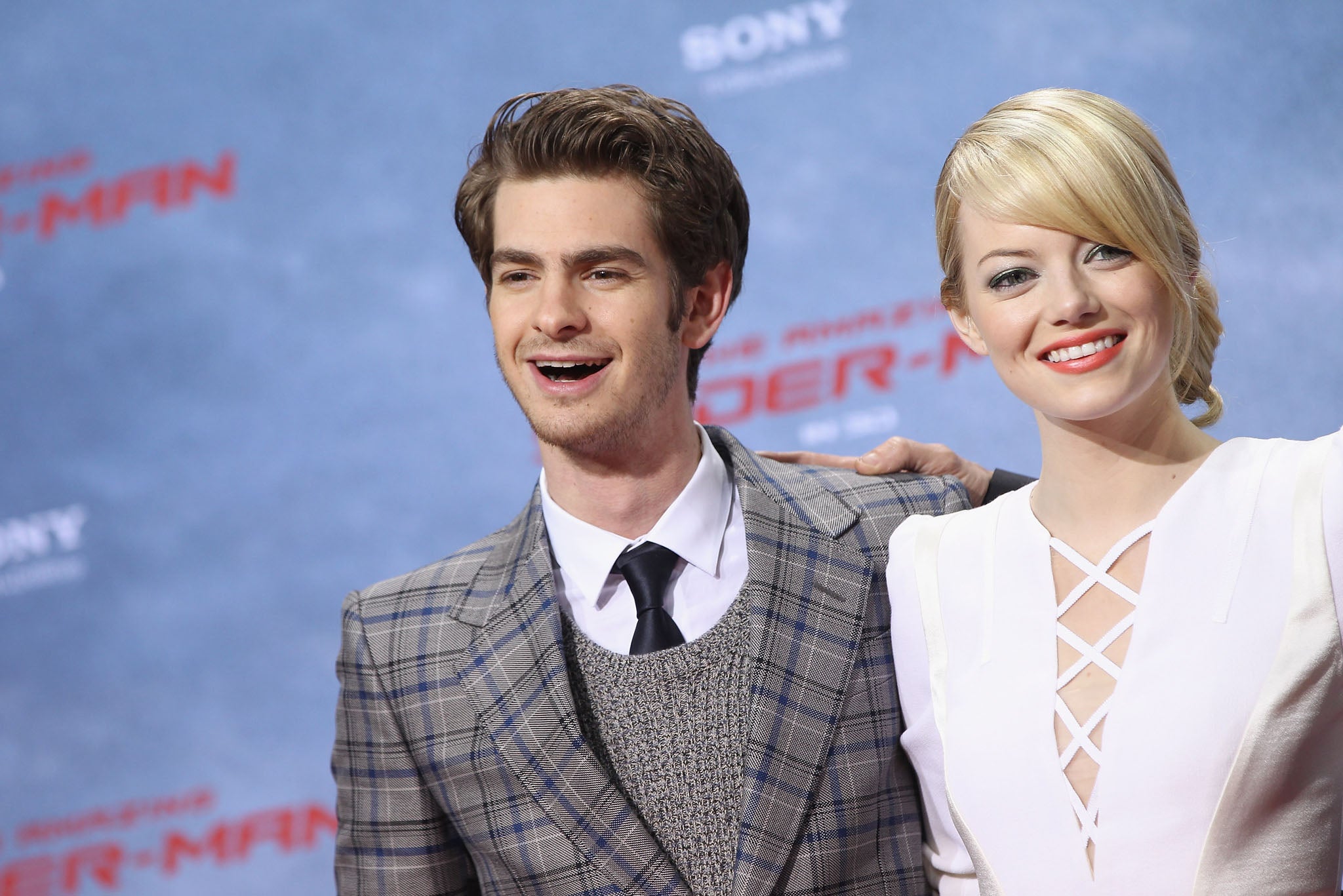 Emma Stone and Andrew Garfield attend the Germany premiere of 'The Amazing Spider-Man'