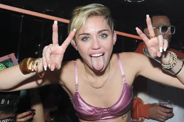 Miley Cyrus will step onto British shores when she brings her Bangerz tour to the UK next year