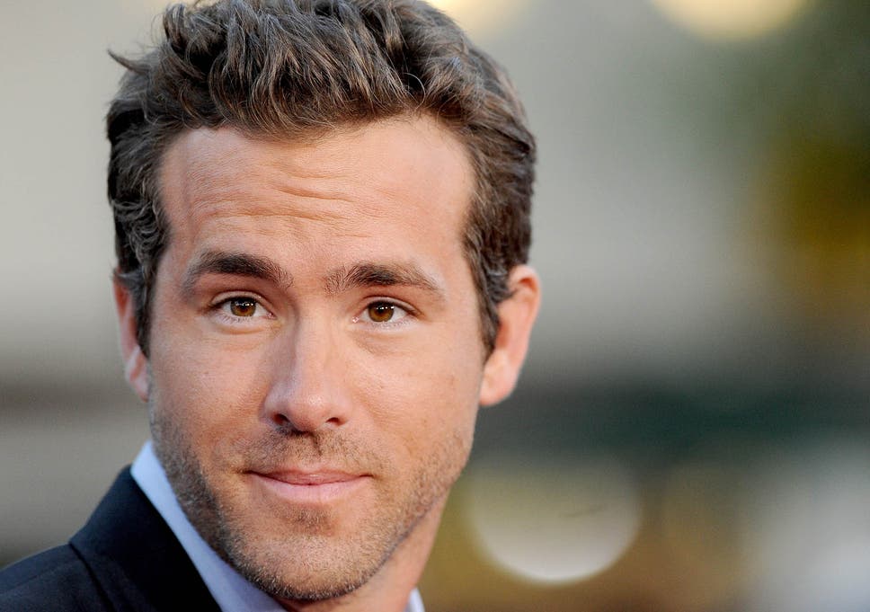 Ryan Reynolds Hit By Car Actor Injured In Paparazzi Hit And Run Images, Photos, Reviews