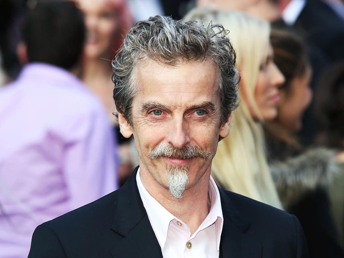 Актуальные люди. Актер Питер Капальди. Peter Capaldi Beard. Капальди с Оскаром.