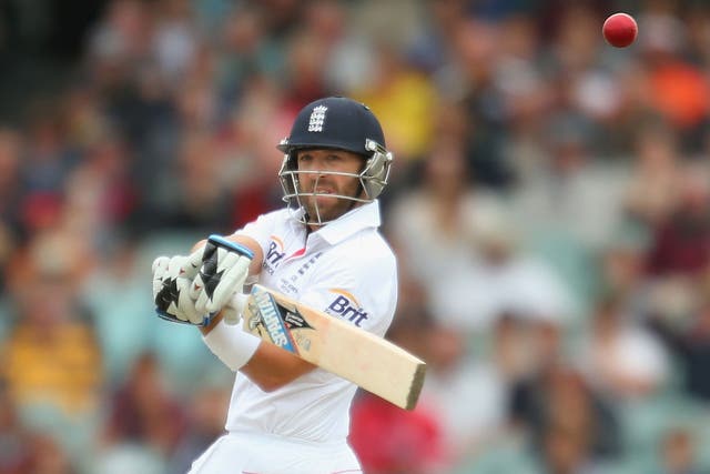 England wicketkeeper Matt Prior claims England believe they can still win the Ashes despite going 2-0 down heading into the Perth Test