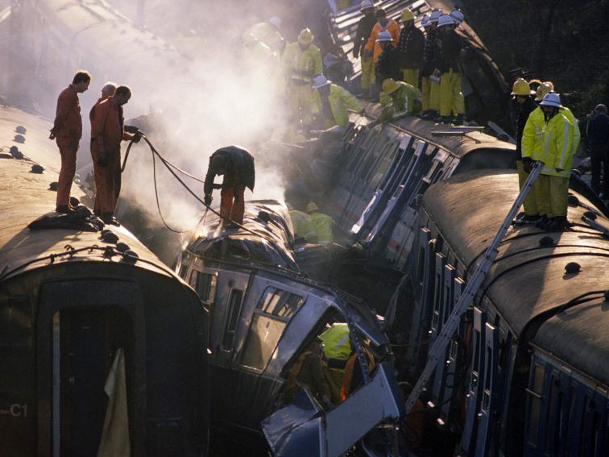 Flashback to 12 December 1988: the scene at the Clapham rail disaster, survivors today attended a simple service of remembrance