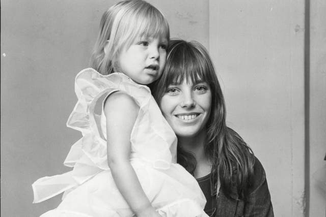 Kate Barry as a child with her mother the actress Jane Birkin