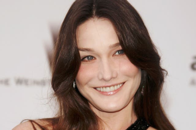 The promise of nude pictures of former French first lady Carla Bruni was used by hackers as bait to snare dozens of diplomats attending the G20 summit in Paris in 2011 it has emerged.