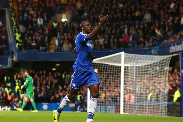 Chelsea midfielder Ramires celebrates scoring the iwnner against Crystal Palace