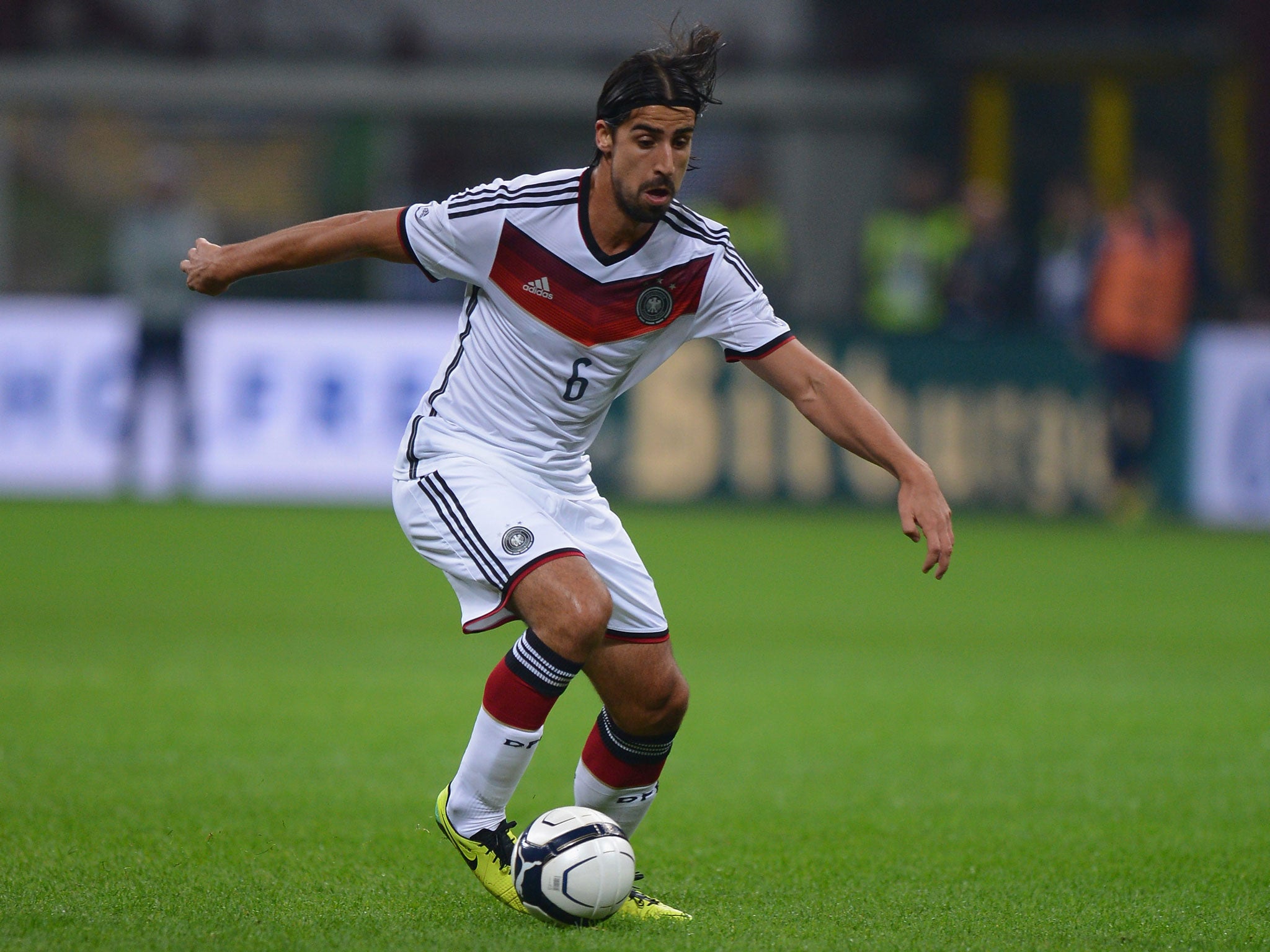 The German midfielder missed five months for Real Madrid's season with a knee injury and has played just 15 games this term. With Madrid reportedly interested in signing new players in central midfield, Khedira's future at the Bernabeu could be at an end. The 27-year-old is interesting Arsenal, but should Chelsea go in for him too, they would be getting a player that Mourinho knows well and real quality in front of the back four, not dissimilar to club legend Claude Makelele.