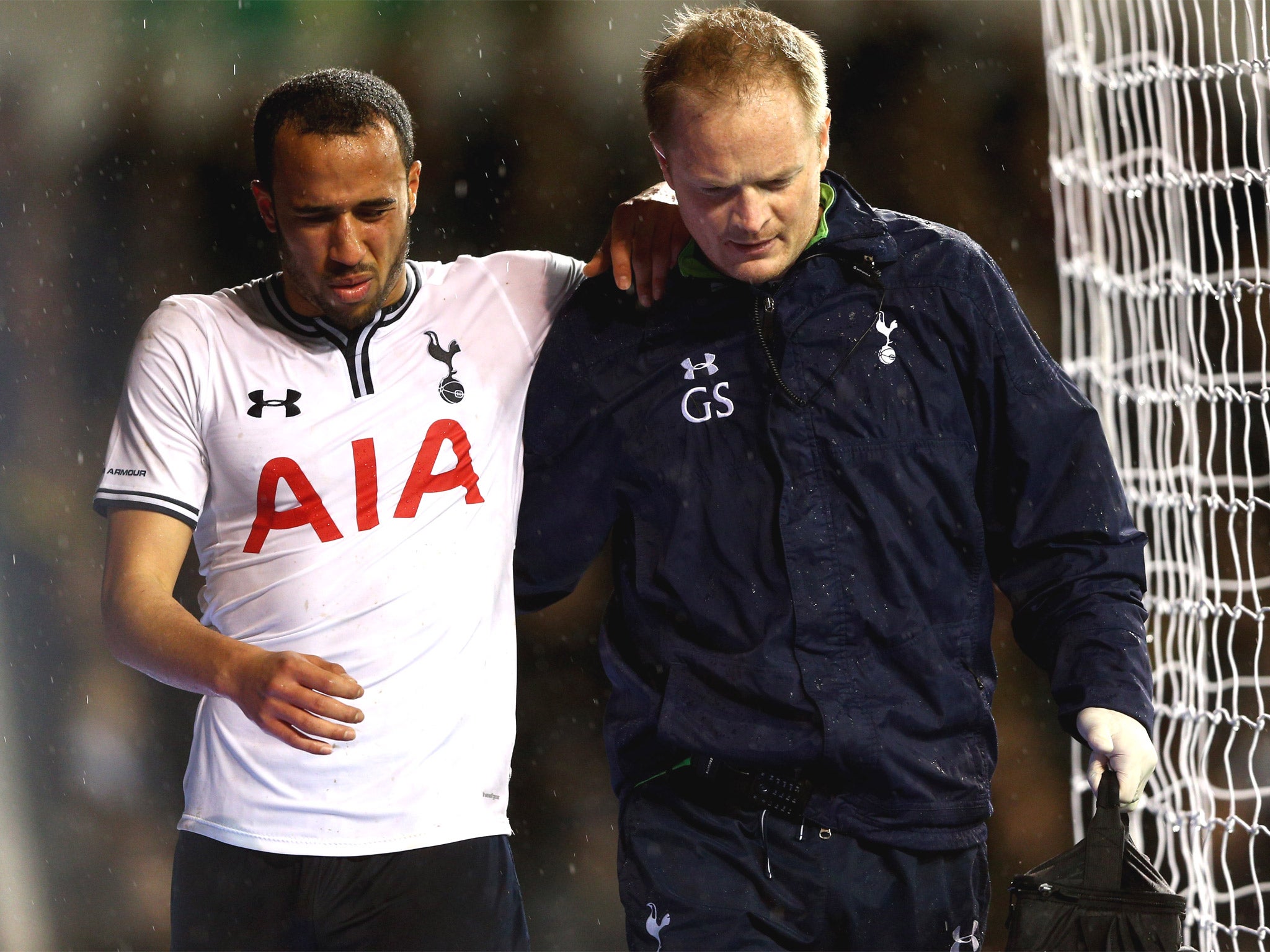 Andros Townsend comes off injured