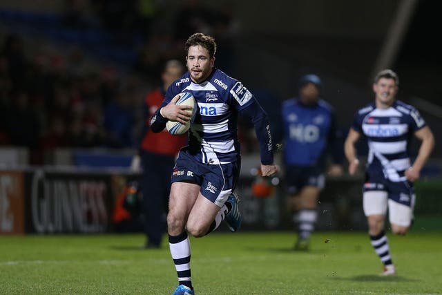 Danny Cipriani on his way to scoring a try in the Amlin Challenge Cup match against Oyonnax