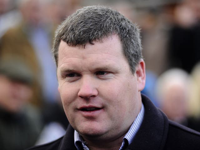 Gordon Elliott can win The Ladbroke, for the second year running, with Flaxen Flare at Ascot 
