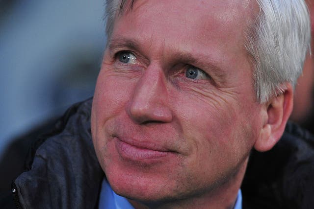 Alan Pardew looks on from the touchline during Newcastle's 3-0 win at Crystal Palace