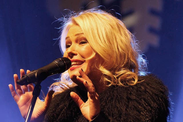 Kim Wilde has embarked on her first solo dates since 1986