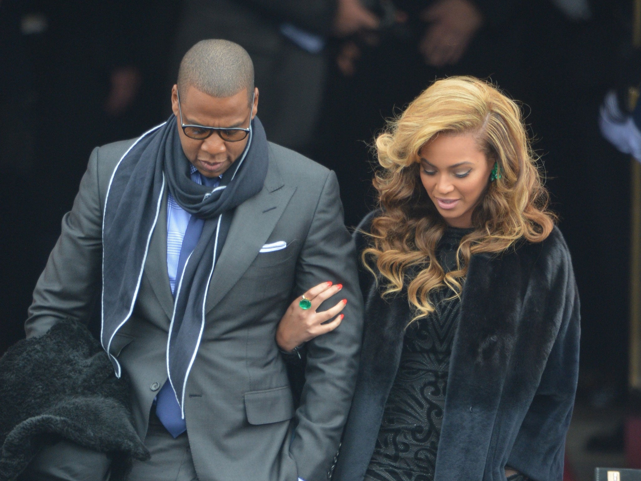 Beyoncé and Jay-Z publicly reneged on their vegan efforts in a seafood restaurant