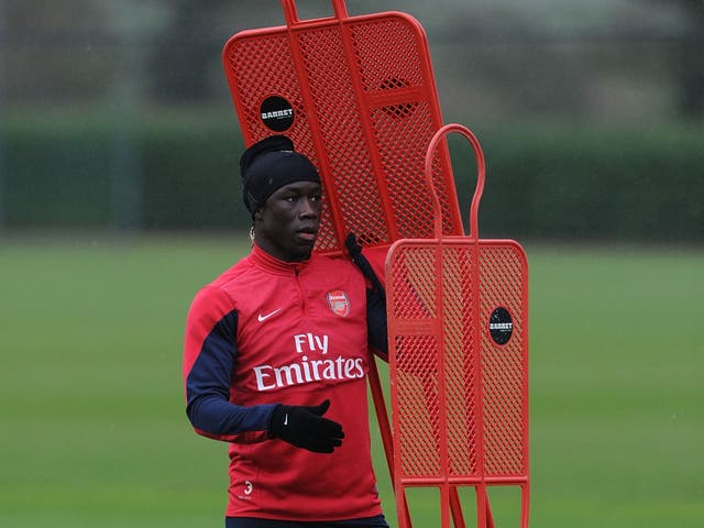 Bacary Sagna has yet to sign a new contract and his present Arsenal deal expires at the end of the season