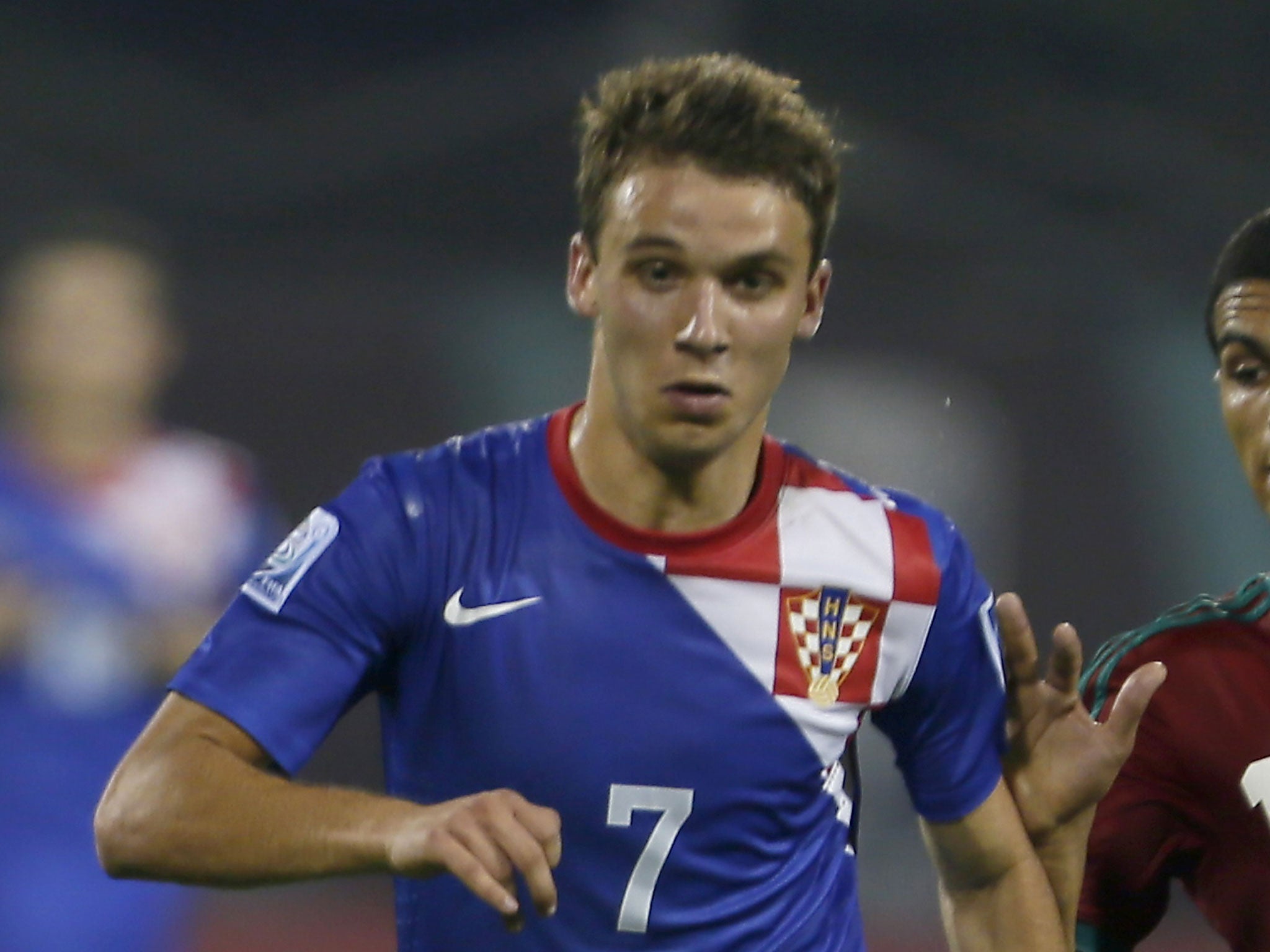 Manchester United target Robert Muric could be available for as little as £300,000 after a contract dispute with his current club Dinamo Zagreb