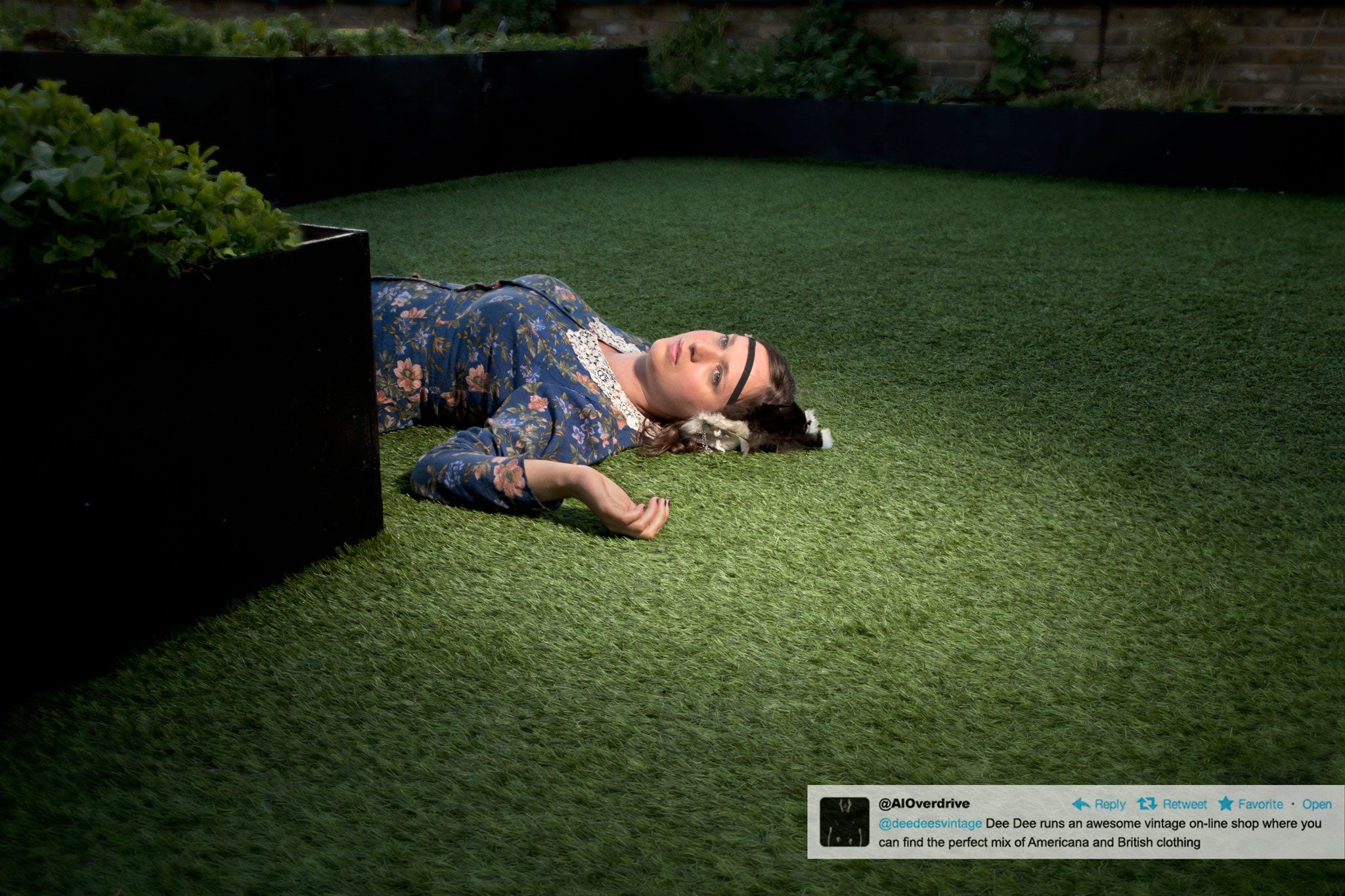 @deedeelea Dee Dee runs an awesome vintage online shop where you
can find the perfect mix of Americana and British clothing