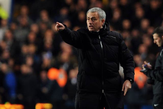 Jose Mourinho takes his Chelsea team to Hull