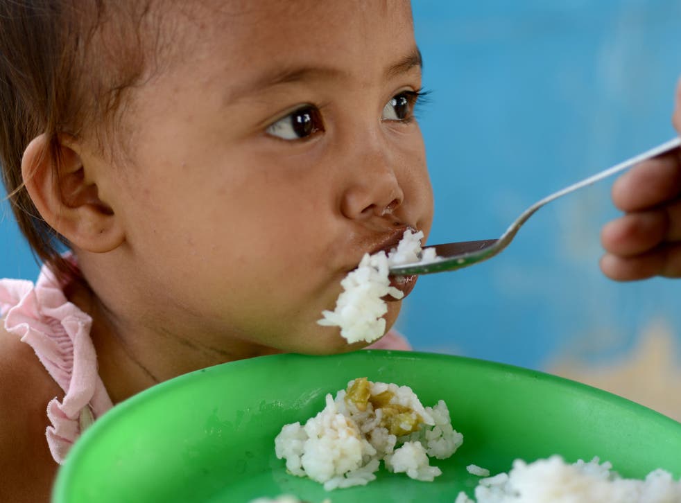A new study shows that spoon-fed babies are more likely to become overweight toddlers