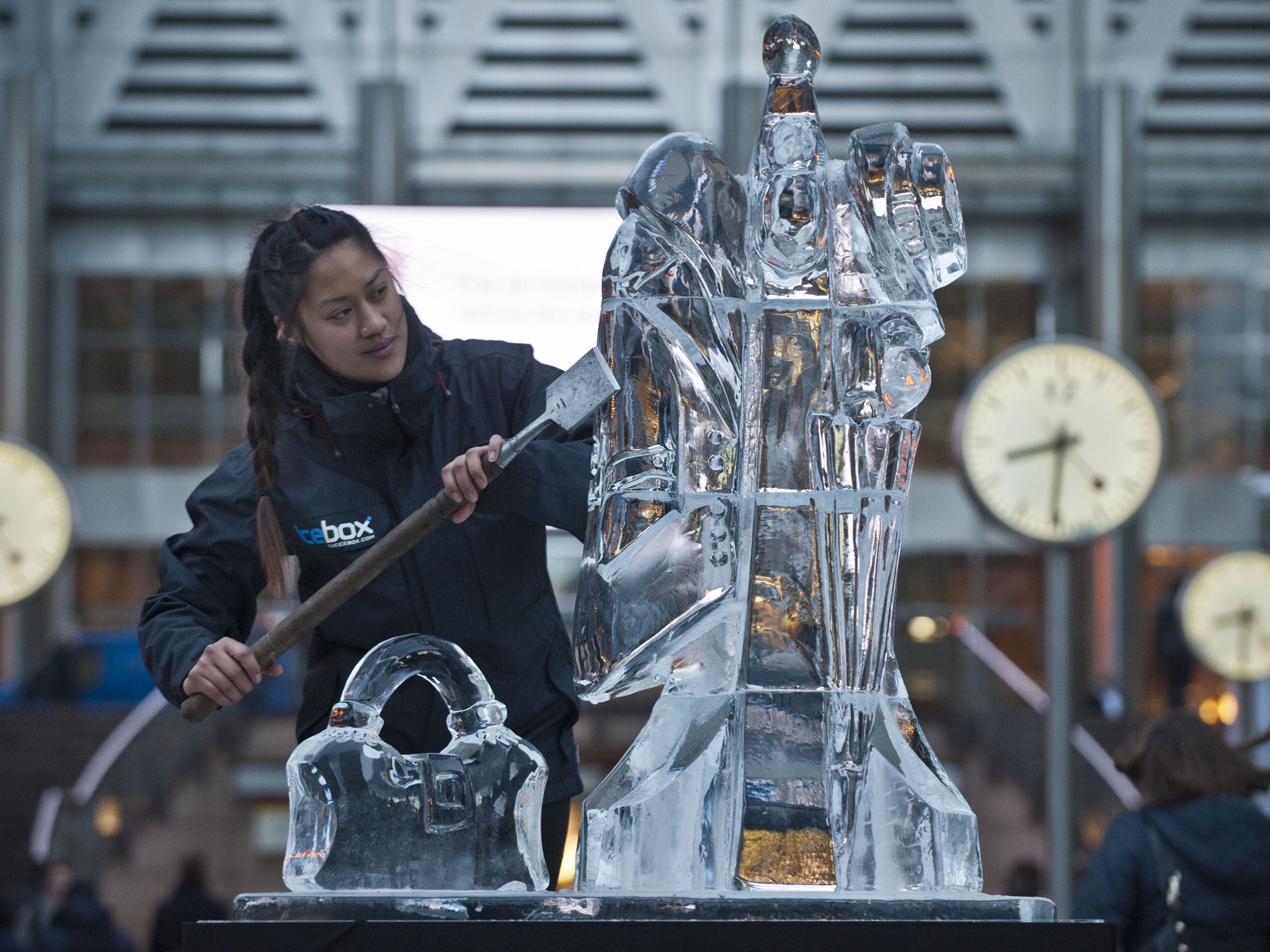 The big chill: Anne-Marie Taberdo puts the finishing touches to one of her icy creations