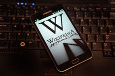 Wikipedia scam tricks hundreds into paying for content to go online