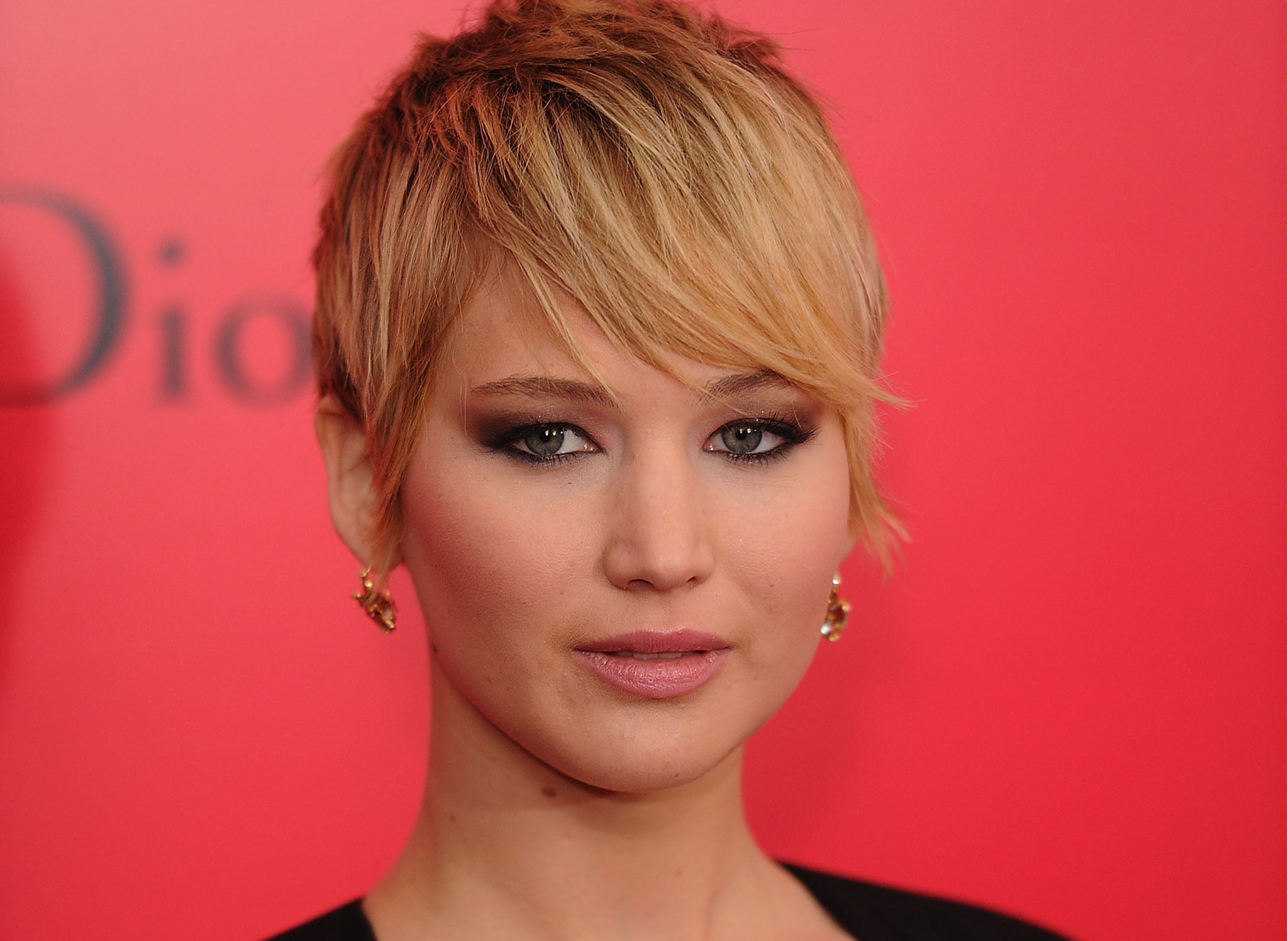 Jennifer Lawrence nude photos leak: FBI and Apple to investigate hacking of  iCloud | The Independent | The Independent