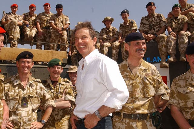 Blair meeting with troops in Basra, Iraq in 2003