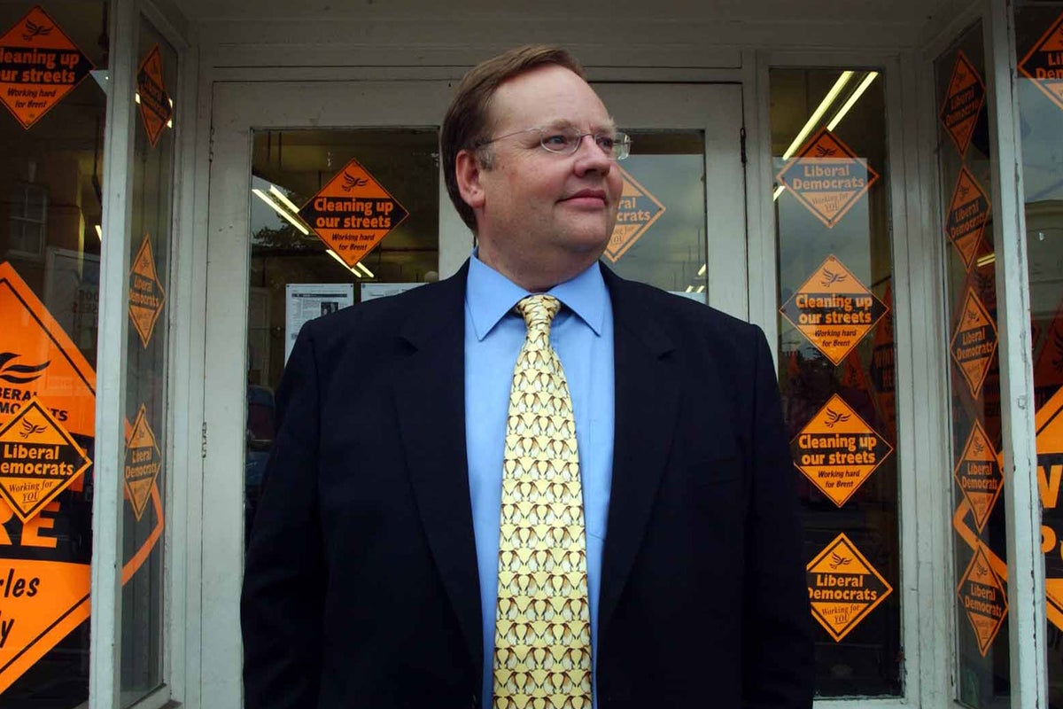 Lib Dems warn of 'bloodbath' as Lord Rennard considers legal action ...