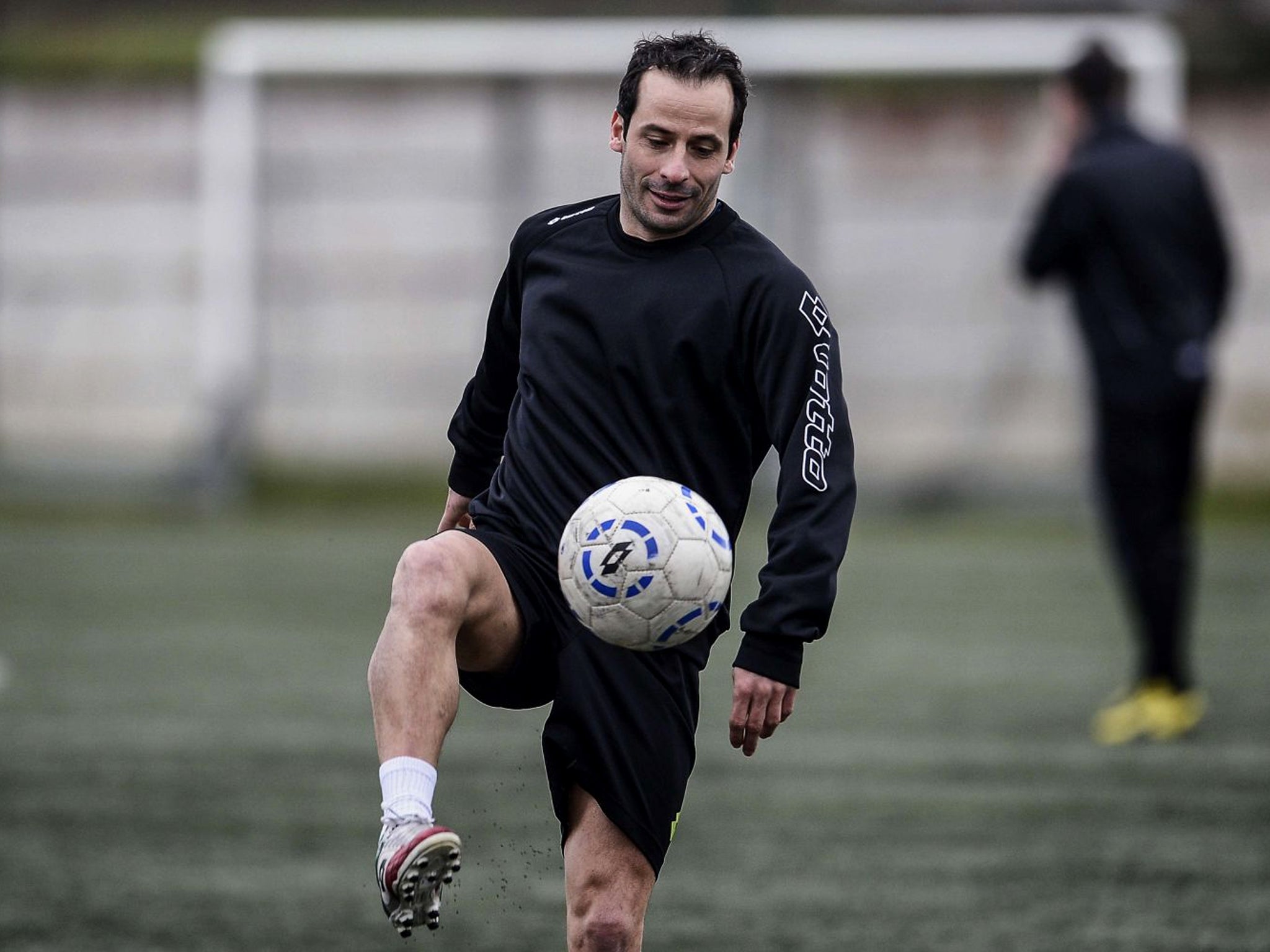 Ludovic Giuly trains in Chasselay ahead of Monts d’Or Azergues Foot’s French Cup last-32 tie against Monaco