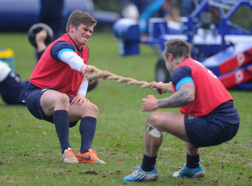 Owen Farrell and Jack Nowell train with the rest of the England squad ahead of the Six Nations 2014