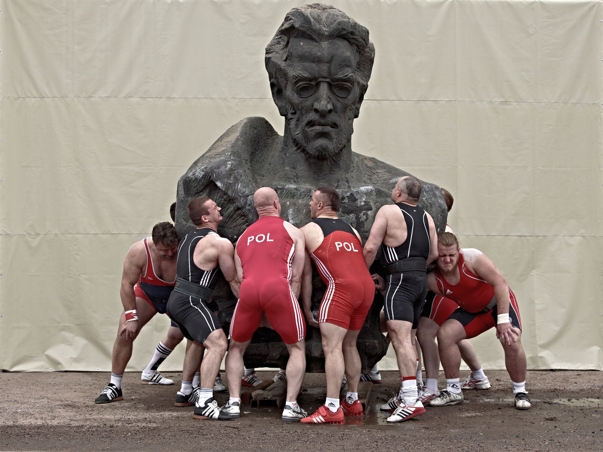 Weight of history: The weightlifters literally placing the burden of Warsaw's past on their shoulders