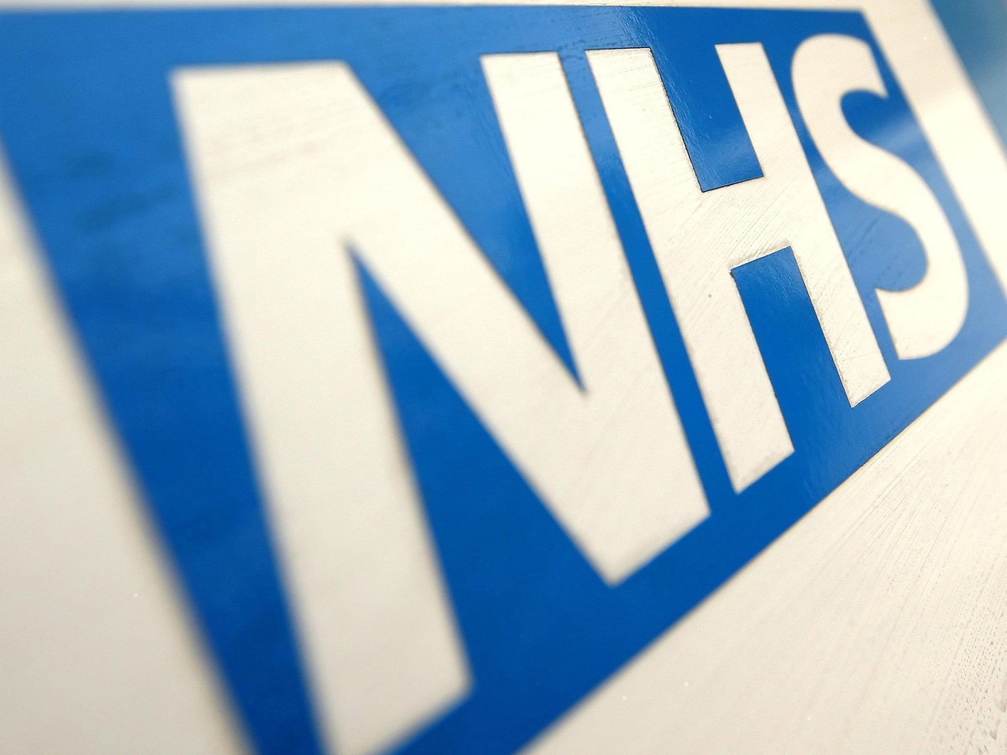 NHS staff have to wait four weeks after redundancy before they can take up a new job