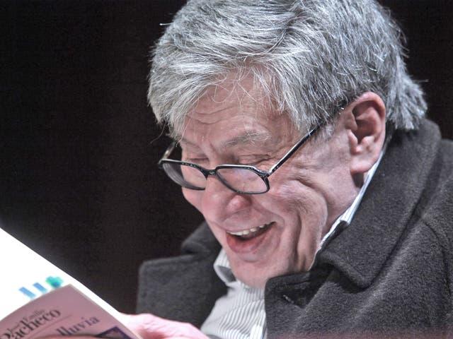 Cacheco reads one of his poems in Mexico City; his birthplace formed the backdrop to his writing