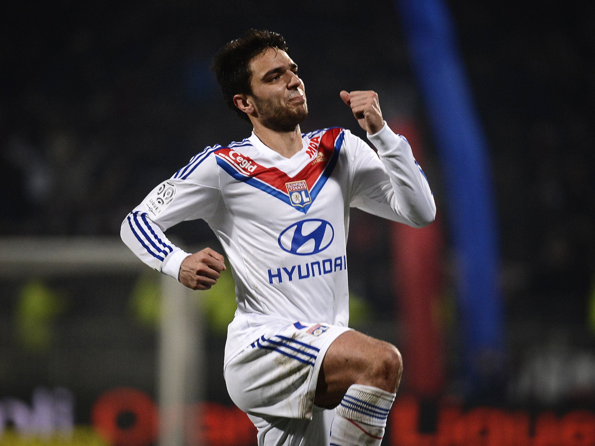 Clement Grenier could move to Newcastle to replace Yohan Cabaye after Newcastle made a reported £20m offer for the Lyon Frenchman