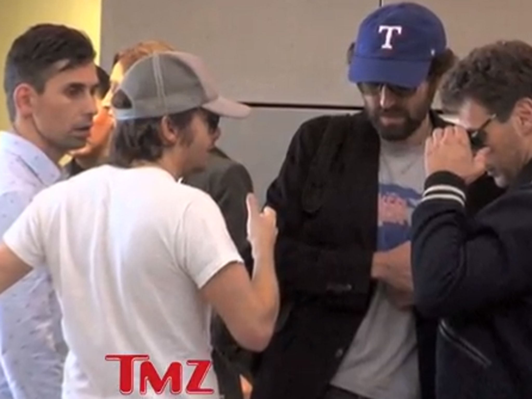 French electronica act Daft Punk have been photographed at LAX airport minus their famous robotic helmets