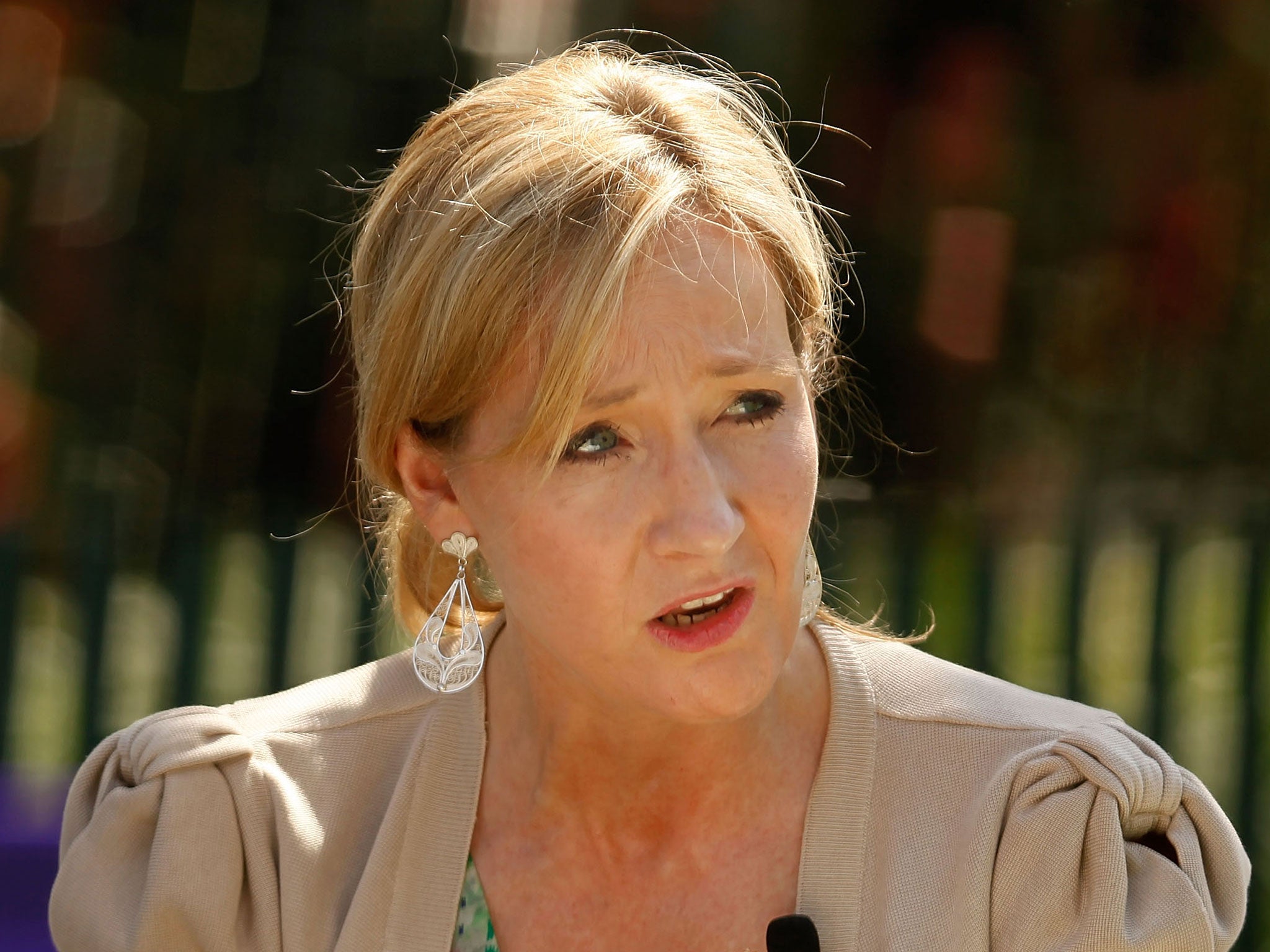 JK Rowling is suing the Daily Mail for libel.