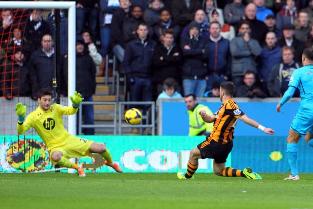 Shane Long scores for Hull against Tottenham