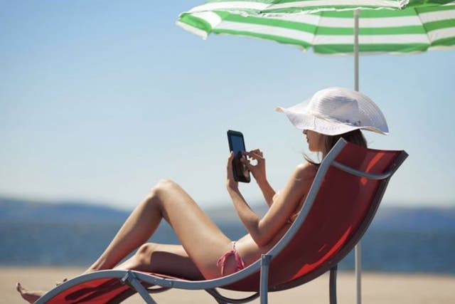Smoast wanted: When it comes to social media, tourists need to know when to switch off