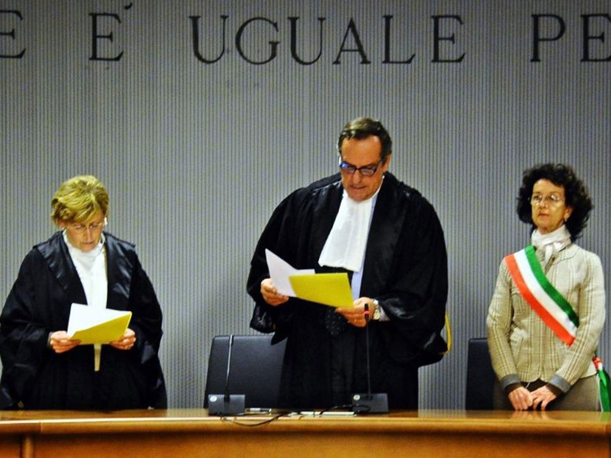The presiding judge Alessandro Nencini (C) reads the judgment of the Court of Appeals for the verdict of the Amanda Knox and Raffaele Sollecito retrial, Florence, Italy