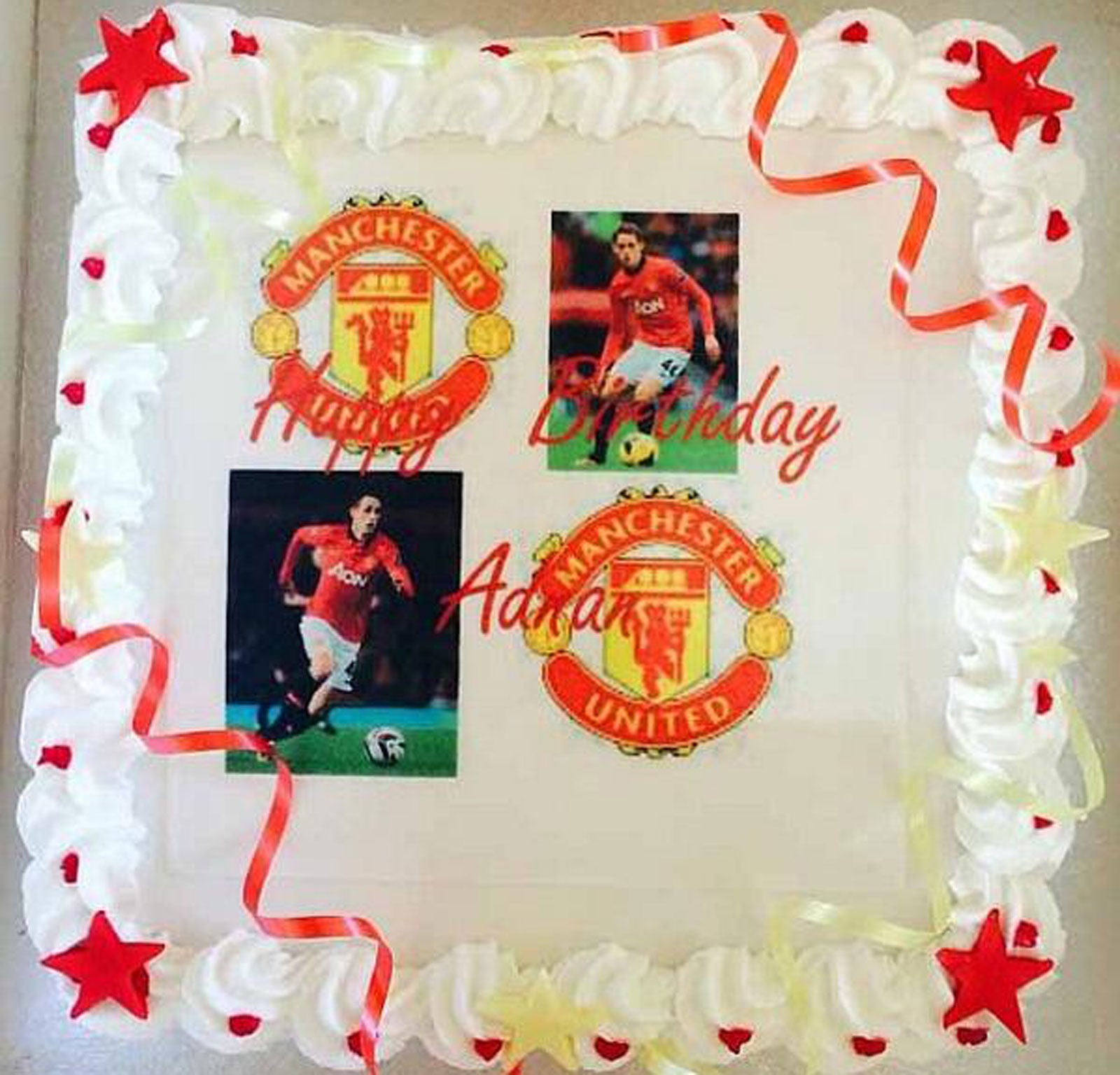 Adnan Januzaj celebrated his 19th birthday with this Manchester United-style birthday cake
