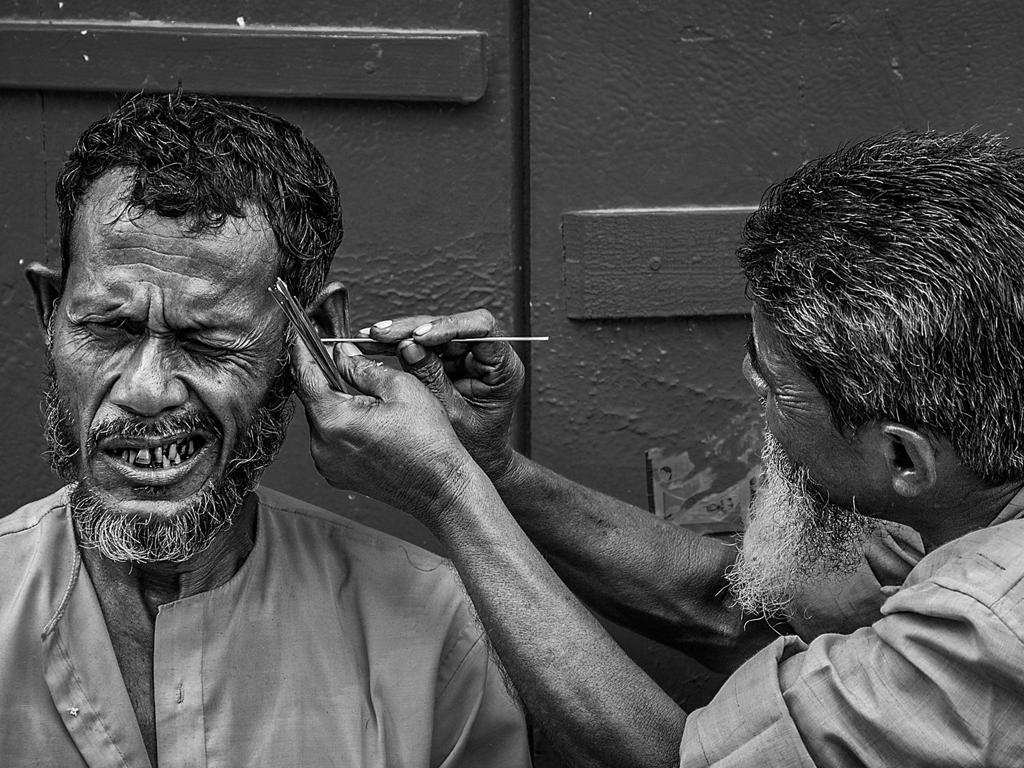 Winner: People category 2013 Careful, brother... (Kolkata, India) by Sandipan Mukherjee