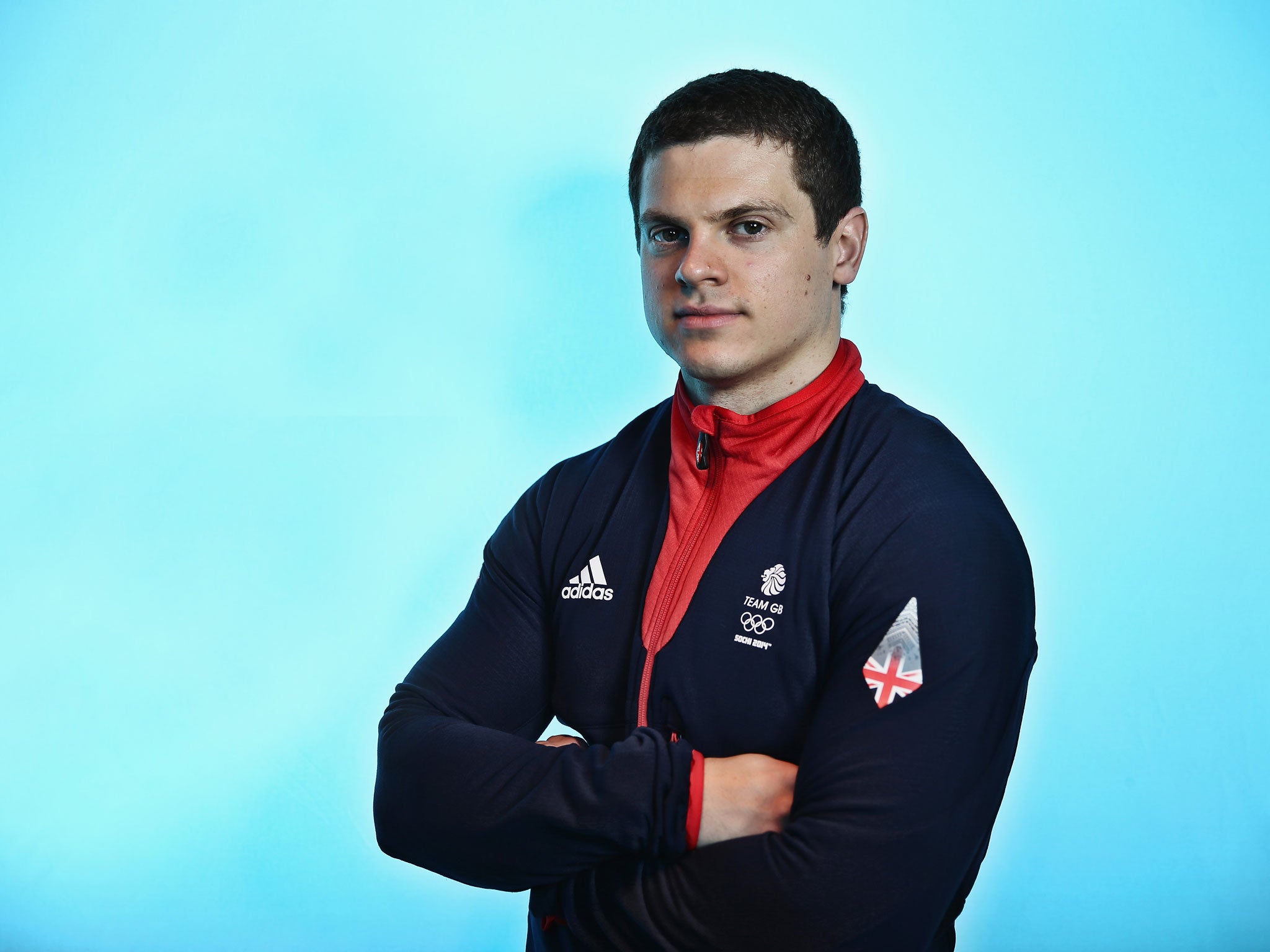 British bobsleigh athlete Craig Pickering has been ruled out of the 2014 Winter Olympics in Sochi after suffering a back injury