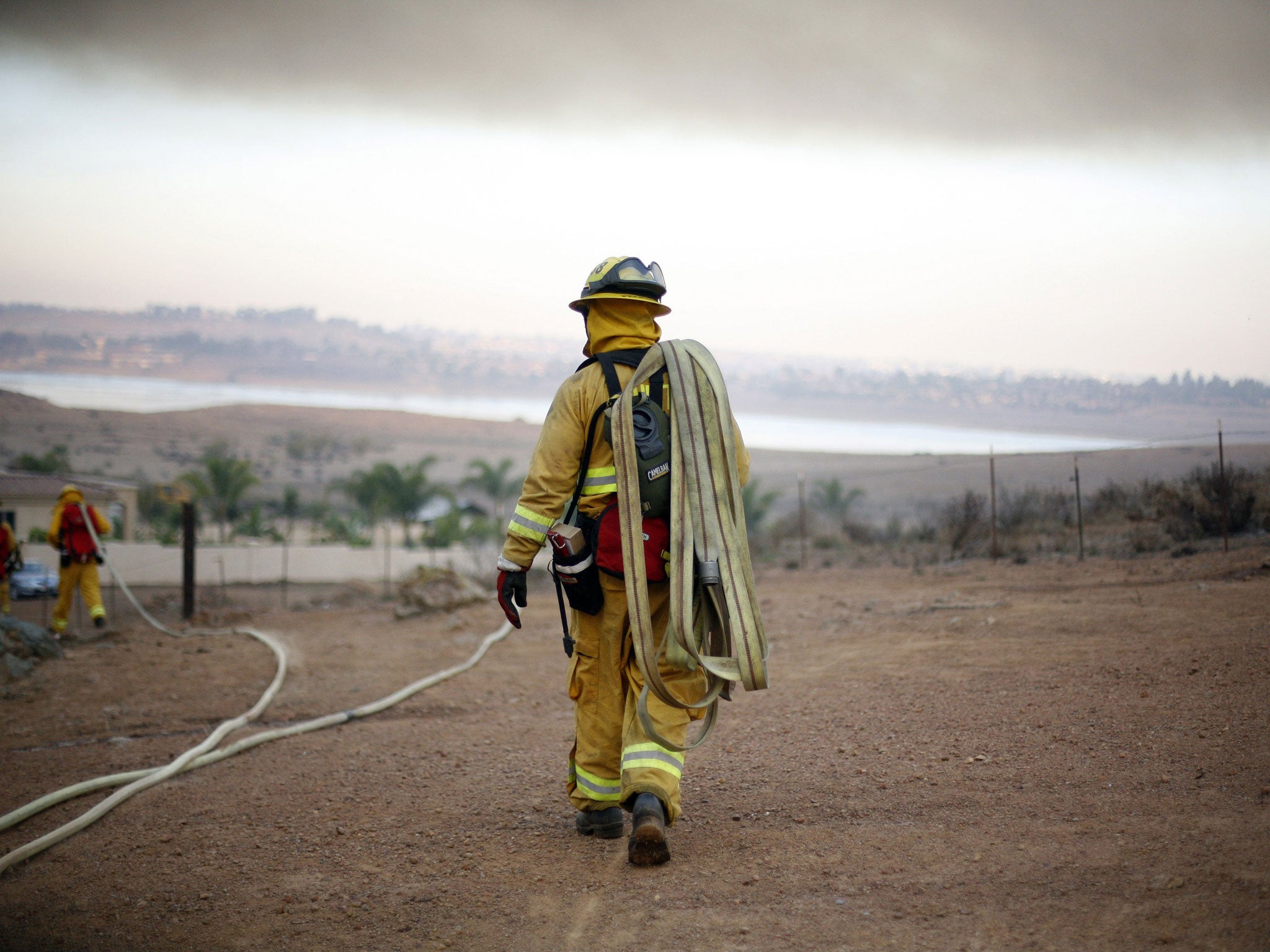 A firefighter in San Diego, unrelated to the incident in the city of Chula Vista in the state, when a police officer arrested a fire department engineer over a parking disupte.