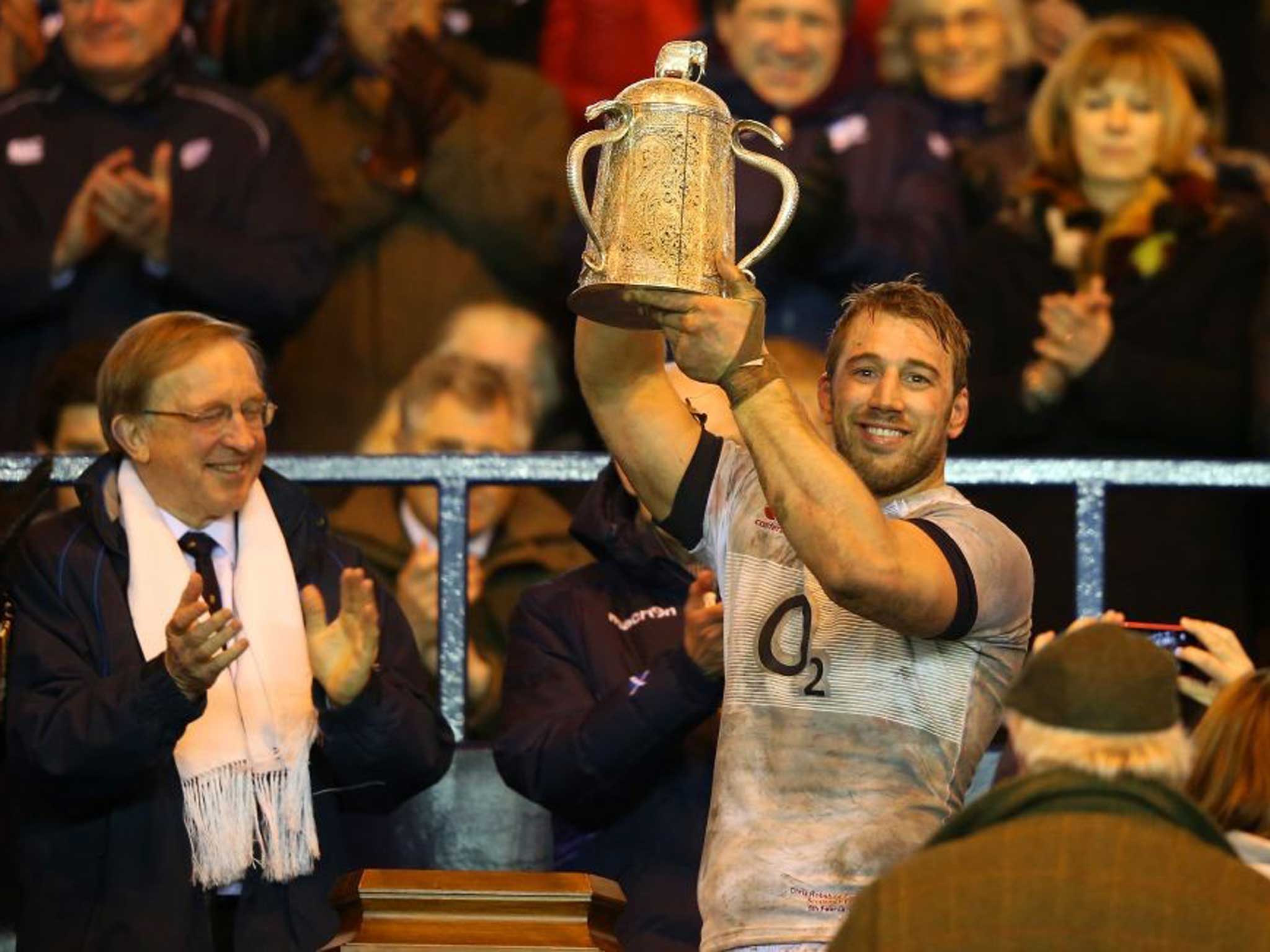 England Captain Chris Robshaw lifts the cup