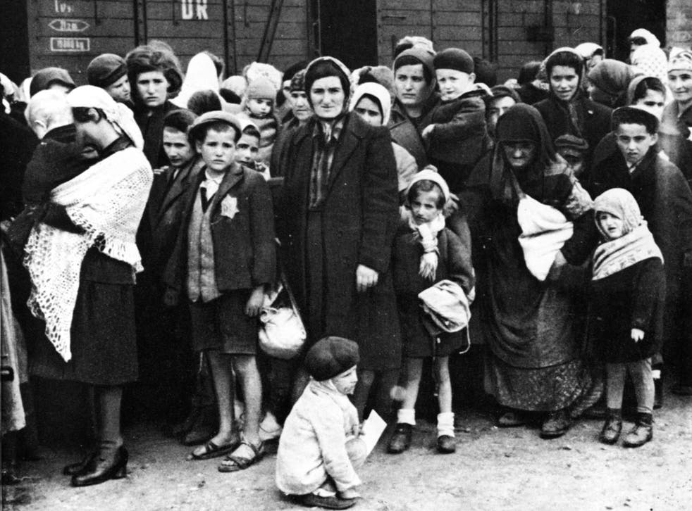 Hungarian Jews arrive at Auschwitz in 1944